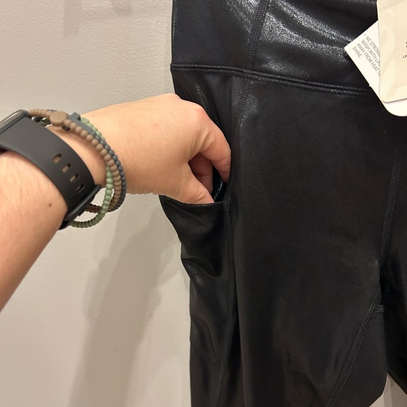NWT 🍃 Fabletics Black Faux Leather Leggings Shiny Black Fog foil - size XS / 4 - Picture 7 of 12